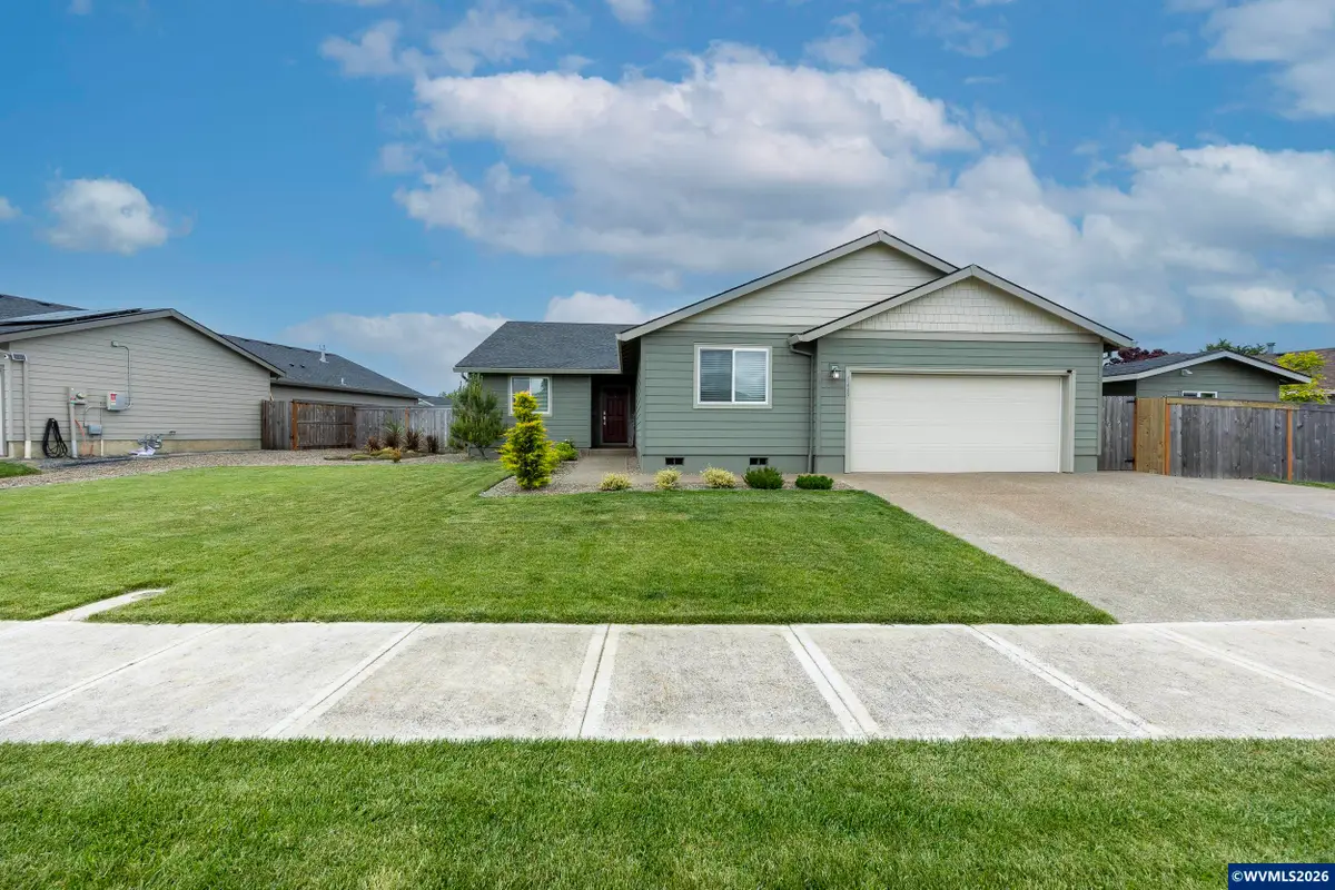 1487  Austin Av, Woodburn, OR 97071 - #1