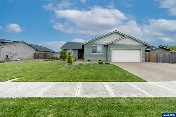 1487  Austin Av, Woodburn, OR 97071