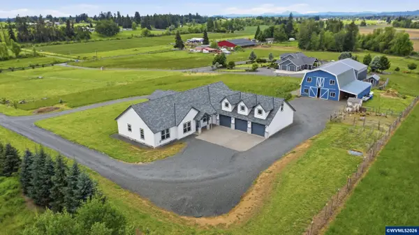 39835  Mertz Dr SE, Stayton, OR 97383