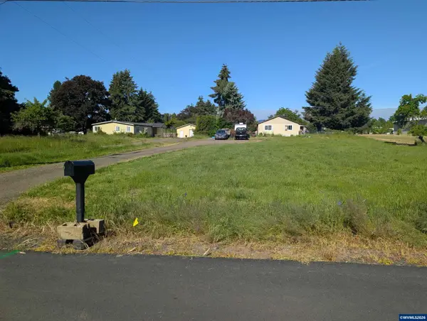 415 SE Hawthorne Av, Dallas, OR 97338
