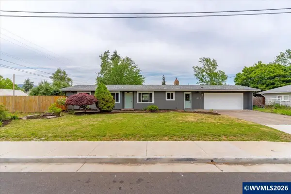 1520 S 7th St, Lebanon, OR 97355