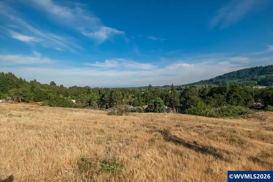 563  Coastal View Dr, Philomath, OR 97370 - #2