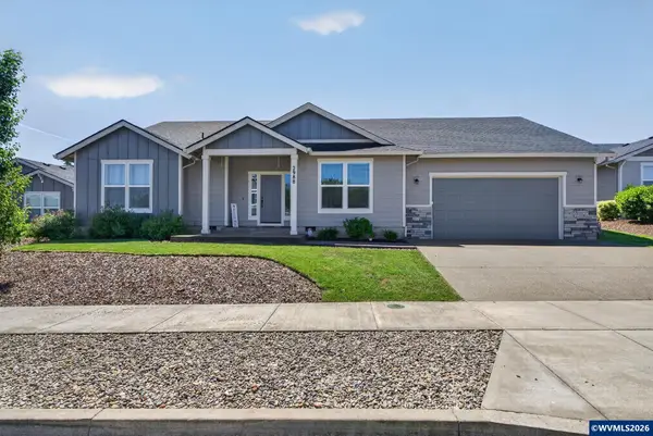 2988 NE Clearwater Dr, Albany, OR 97321