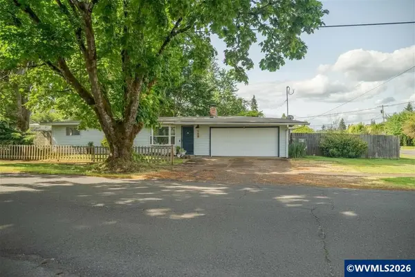 995  Baxter Rd SE, Salem, OR 97306