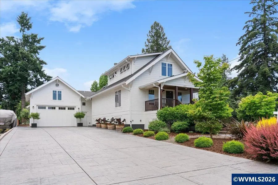 810  Chadwick St, Silverton, OR 97381 - #2