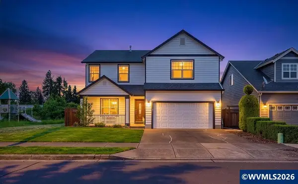 1149  Dahlia St, Woodburn, OR 97071