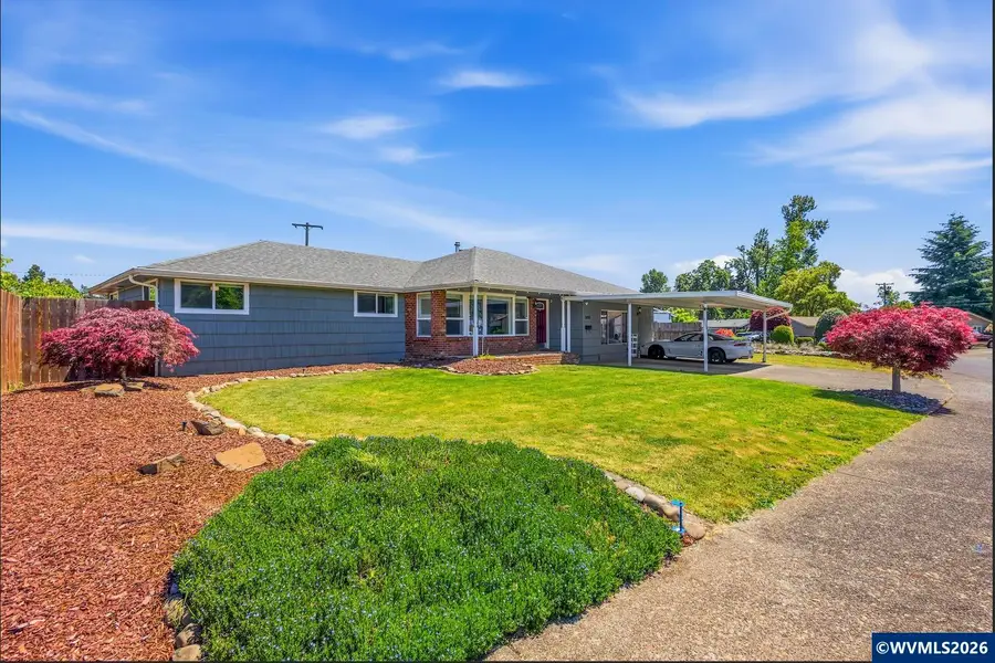 200 SE Walnut Av, Dallas, OR 97338 - #3