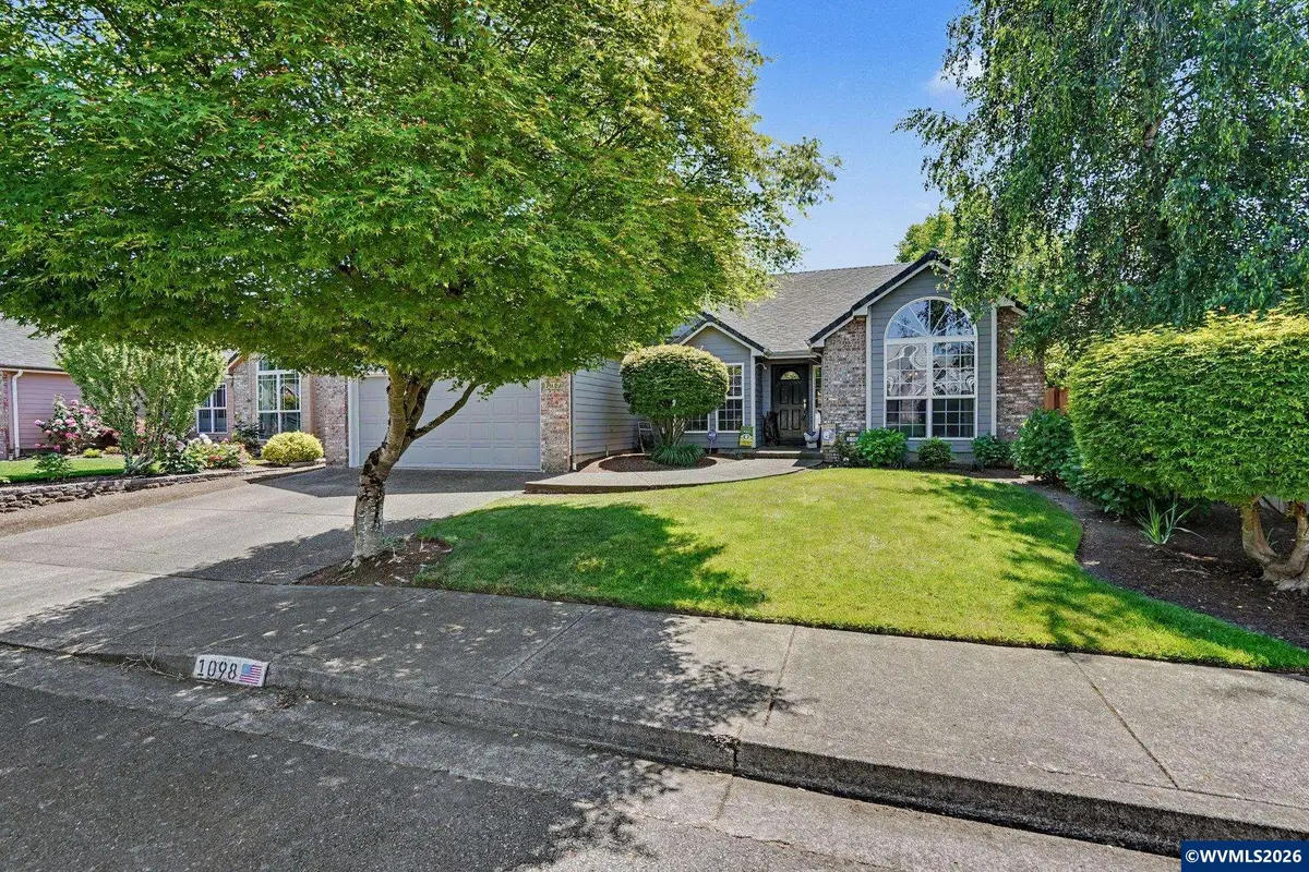 1098  Chardonnay Lp NE, Keizer, OR 97303 - #1