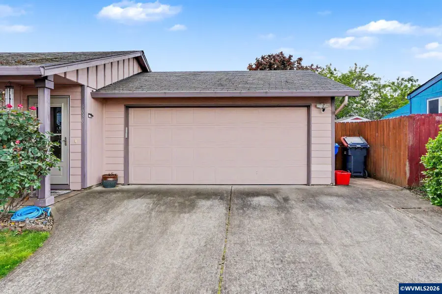 3030  Hollyridge Lp, Salem, OR 97305 - #2