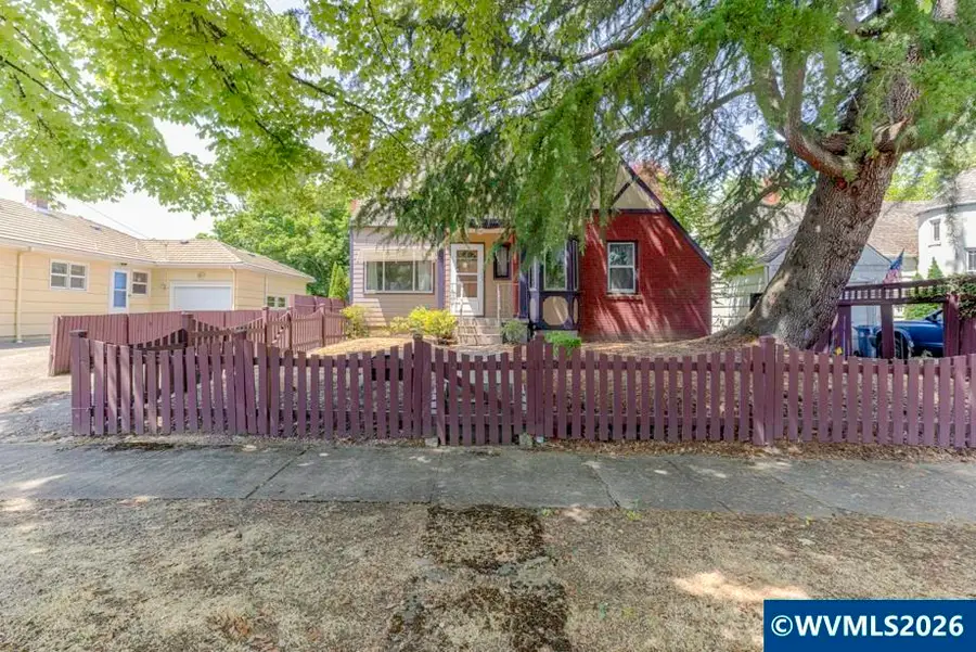 965  15 St NE, Salem, OR 97301 - #3