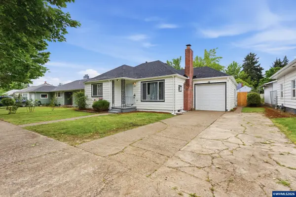 1555  Pearl St NE, Salem, OR 97301