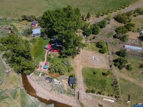 15682  Highway 395, Lakeview, OR 97630