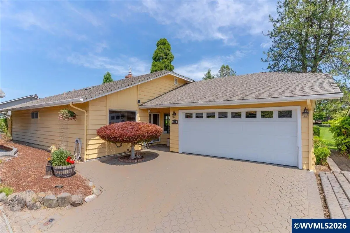 3218  Oakcrest Dr NW, Salem, OR 97304 - #1