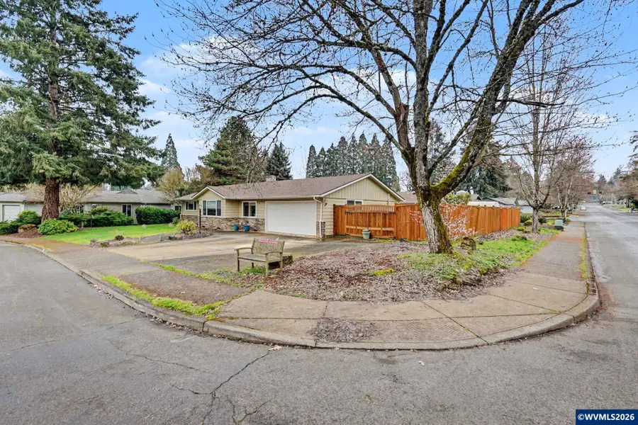 1888  Juneau St S, Salem, OR 97302 - #2