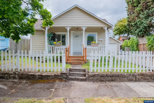 1374  Ruge St NW, Salem, OR 97304