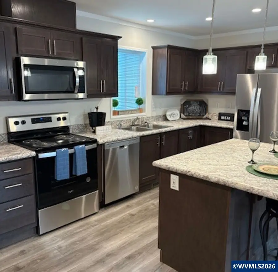 1025 S 6th #78 St, Harrisburg, OR 97446 - #3