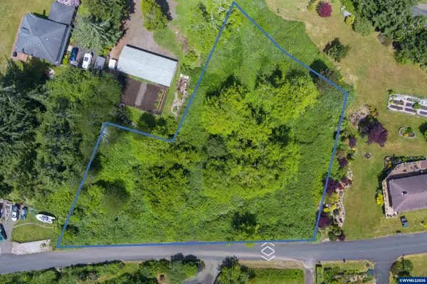 70 SE Yaquina View Dr, Newport, OR 97365