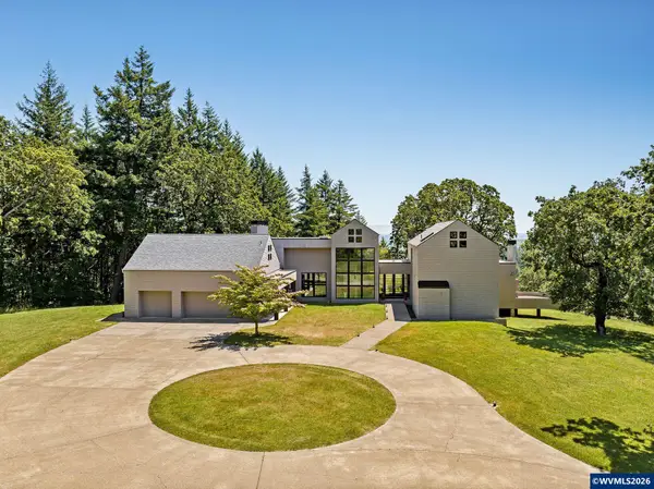 6365 NW Burgundy Dr, Corvallis, OR 97330