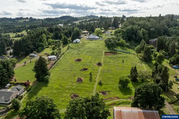 6695  Elmhurst Av S, Salem, OR 97306