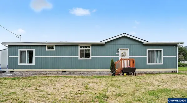 178  19th St, Lyons, OR 97358