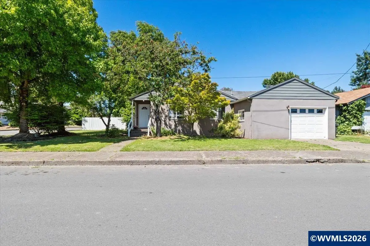 2340  Oak St SE, Albany, OR 97322 - #1