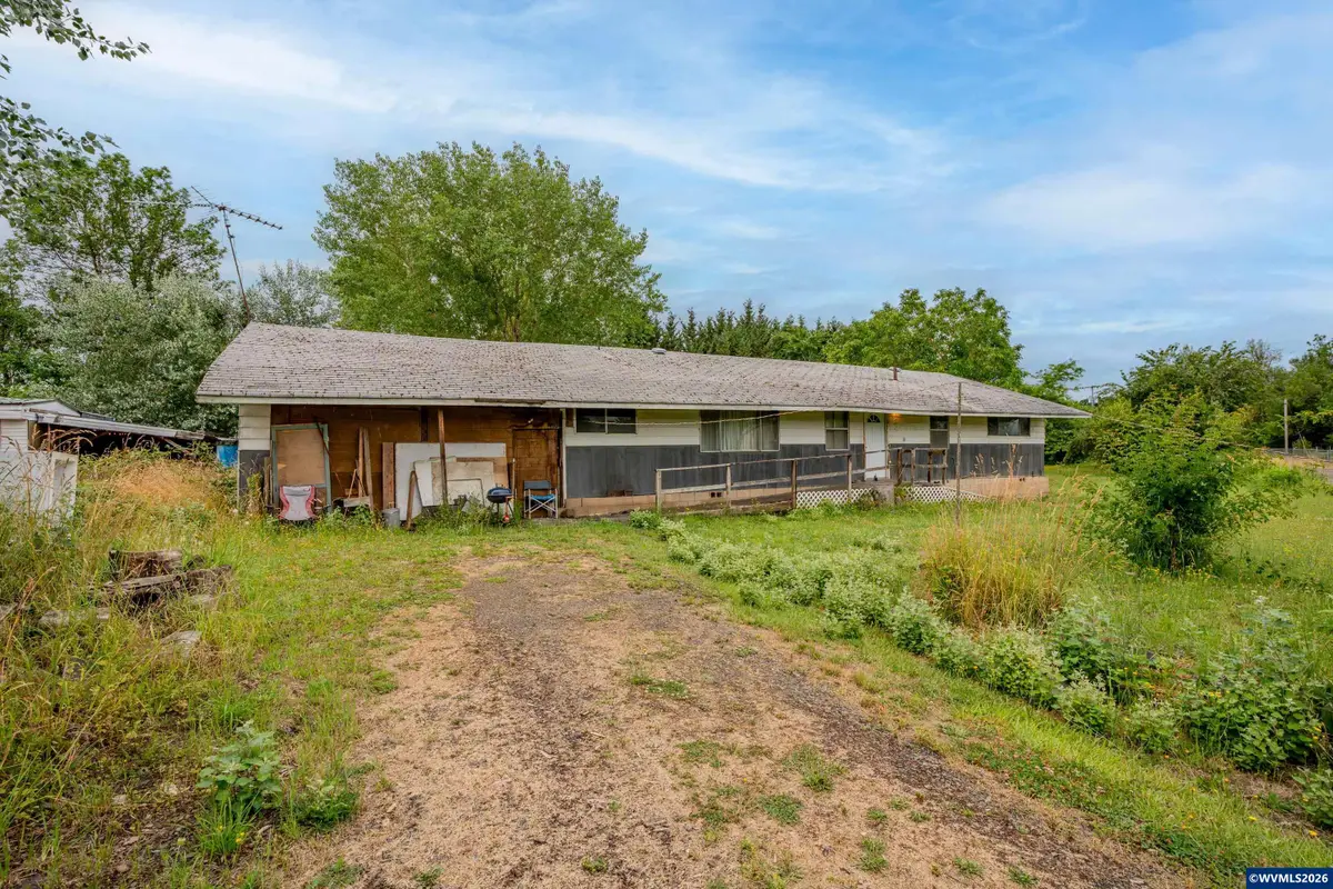 35858  Knox Butte Rd E, Albany, OR 97322 - #1