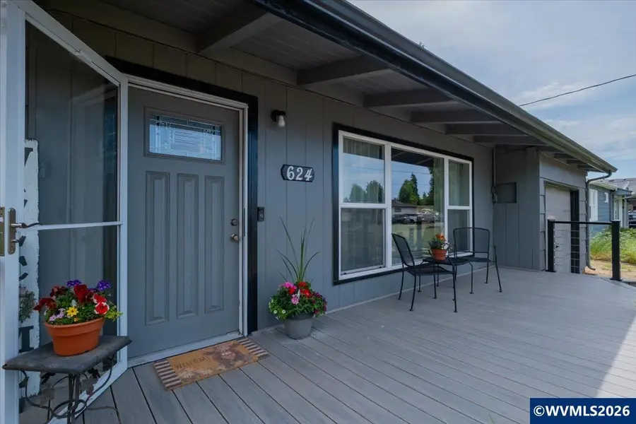 624  Linda Av NE, Keizer, OR 97303 - #3