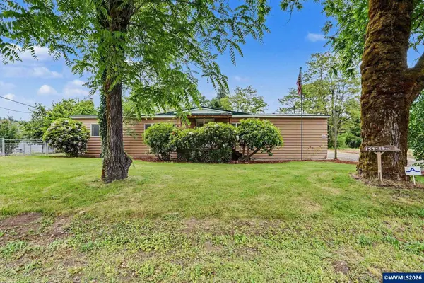 154  16th St, Lyons, OR 97358