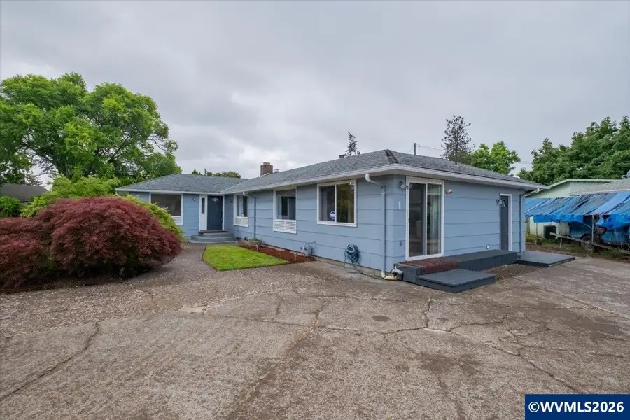 3630  Circle Dr SE, Albany, OR 97322 - #2