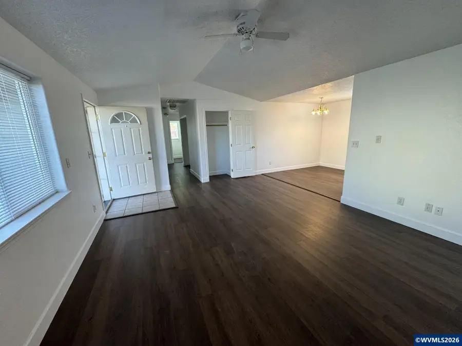 954  Jessica Ct SE, Albany, OR 97322 - #2