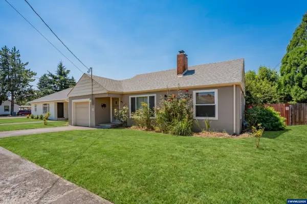 380 S 7th St, Lebanon, OR 97355
