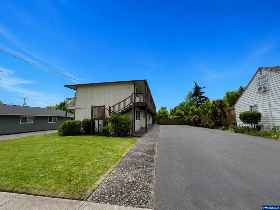 271 E Clay St, Monmouth, OR 97361 - #3