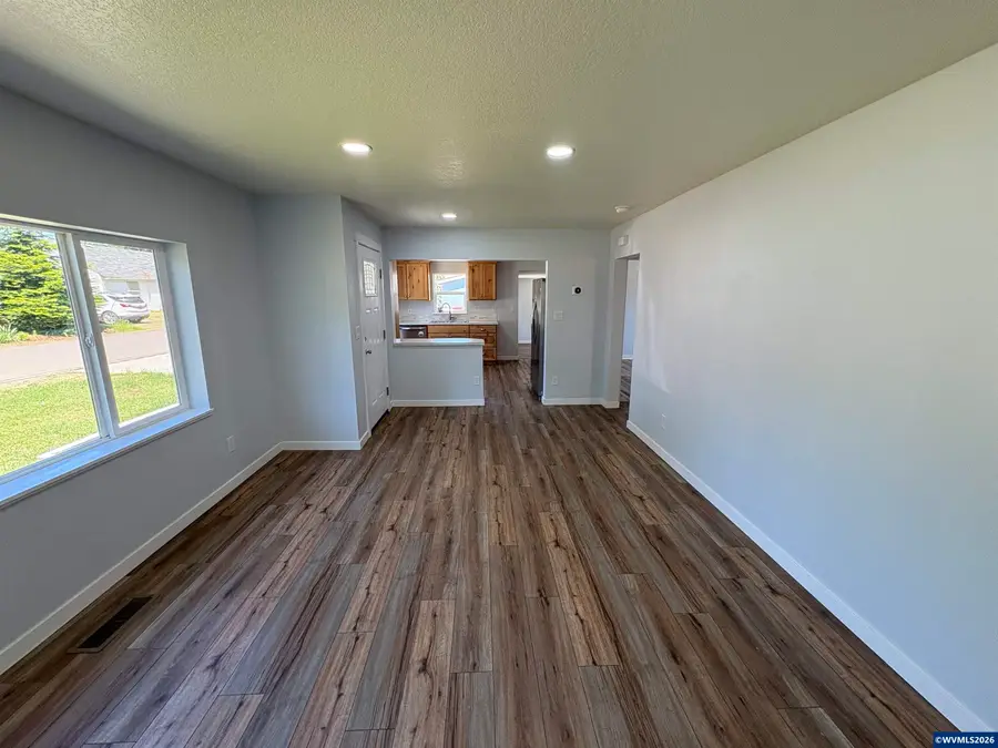 840 SW Cherry St, Willamina, OR 97396 - #2