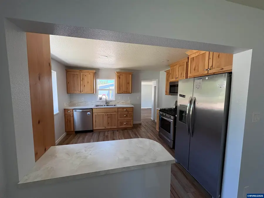 840 SW Cherry St, Willamina, OR 97396 - #3