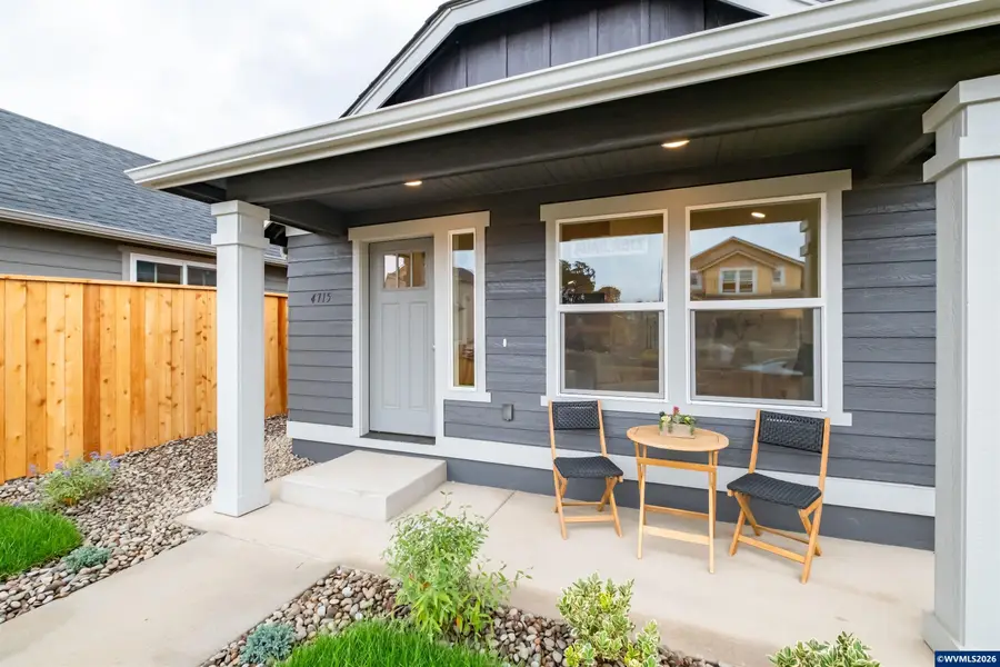 4730 SE Harrier St, Albany, OR 97322 - #3