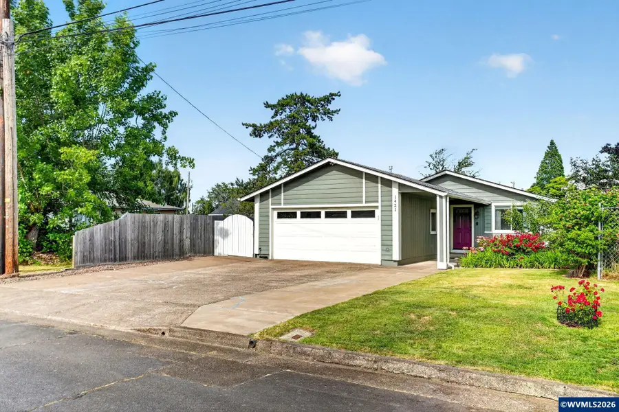 1421  Jefferson St SE, Albany, OR 97322 - #2