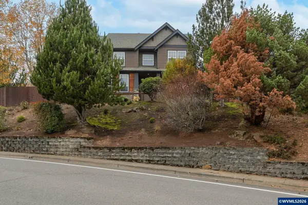 1321  Chapman Hill Dr NW, Salem, OR 97304