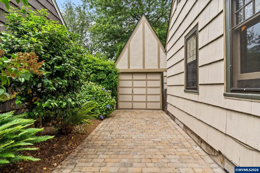 444 NW 35th St, Corvallis, OR 97330 - #3