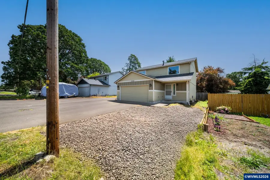 2224  Front Av NE, Albany, OR 97321 - #2