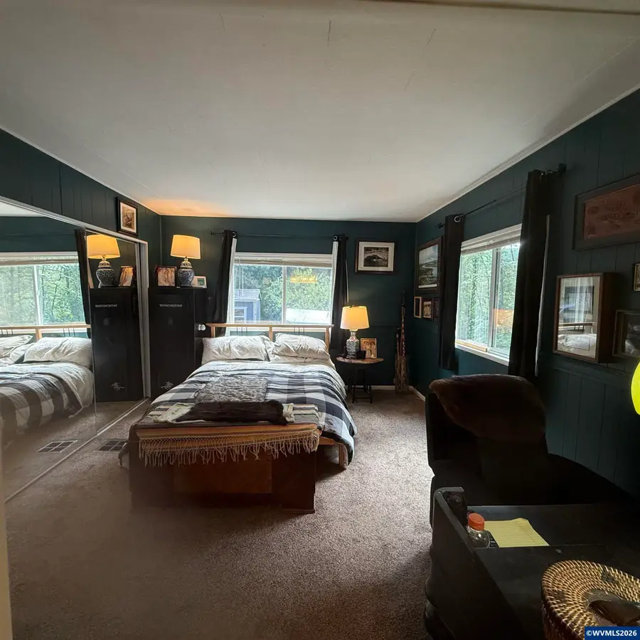 30202  Townsend Rd, Lebanon, OR 97355 - #2