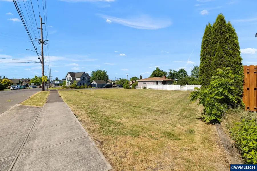 510 N Main St, Mount Angel, OR 97362 - #3