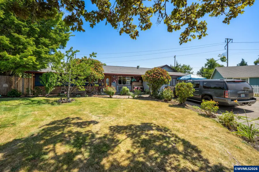 3827  Pine St SE, Albany, OR 97322 - #3