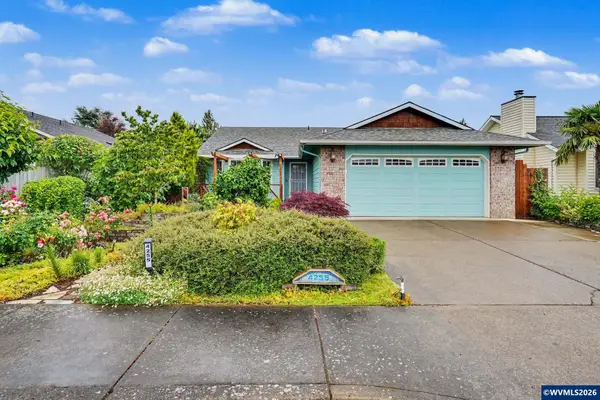 4255  Great Plains Dr NE, Salem, OR 97305