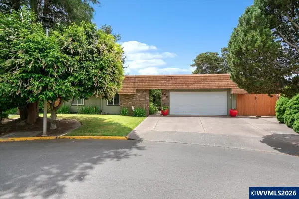 806  Nightingale Ct NE, Keizer, OR 97303