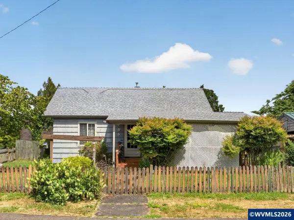 905 SW 13th St, Corvallis, OR 97333