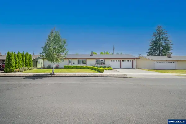 1166 N Douglas Av, Stayton, OR 97383