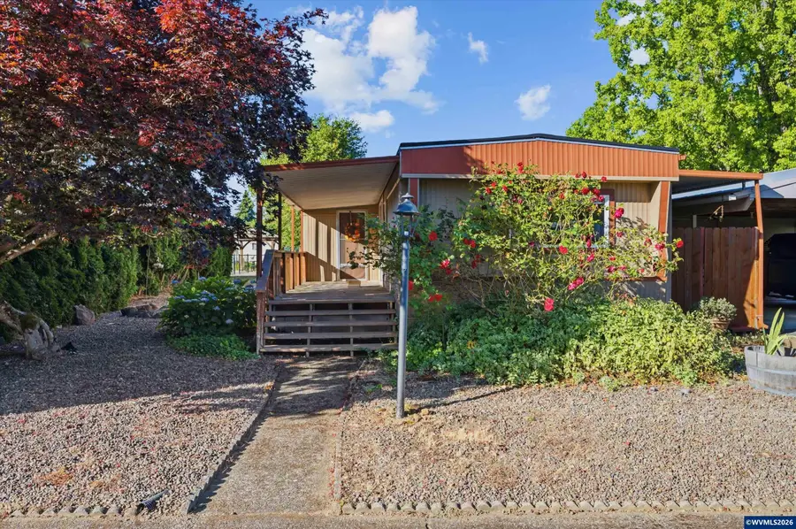 450 SE Lacreole Dr, Dallas, OR 97338 - #2