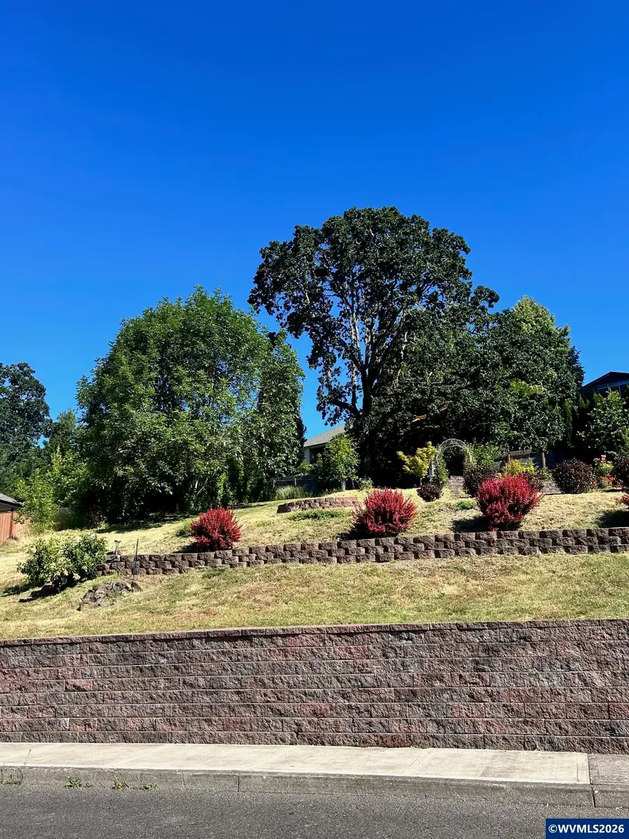 1677  Ptarmigan St NW, Salem, OR 97304 - #3
