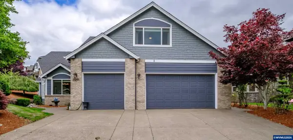 2697  Islander Av NW, Salem, OR 97304
