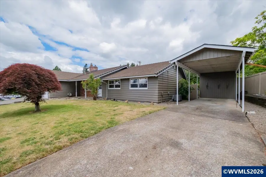 1975 E Pine St, Stayton, OR 97383 - #2